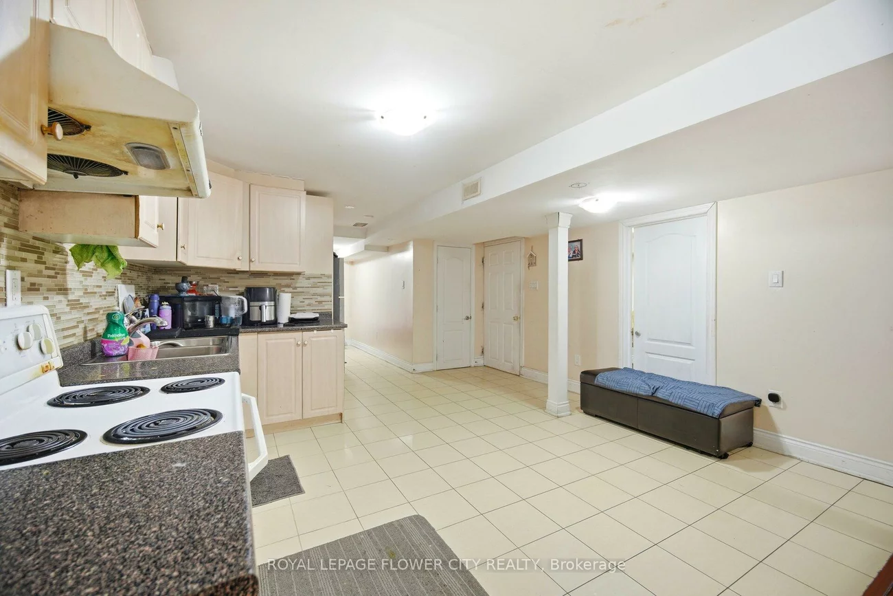 67, Olde Town, Fletcher's Creek Village, Brampton