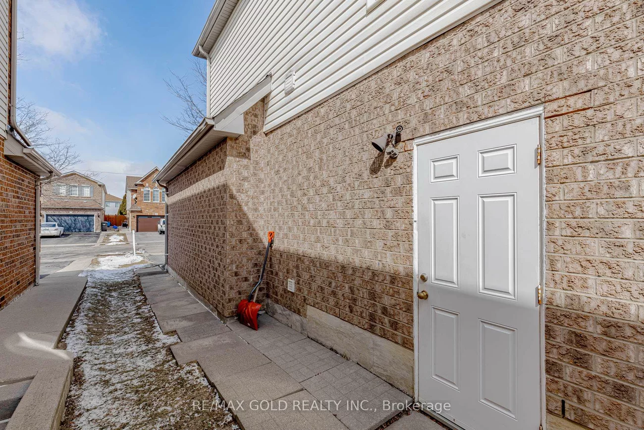 153, Cordgrass, Sandringham-Wellington, Brampton