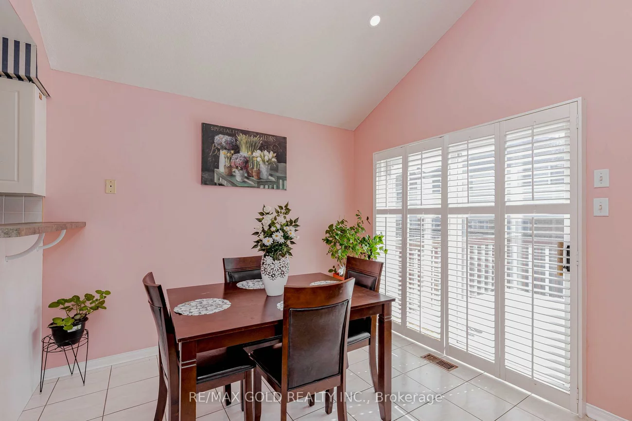 153, Cordgrass, Sandringham-Wellington, Brampton