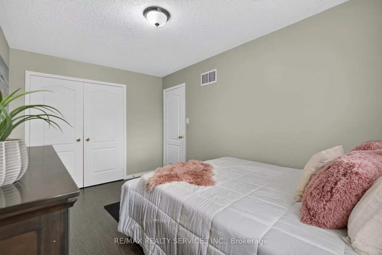 115, Passfield, Bram East, Brampton
