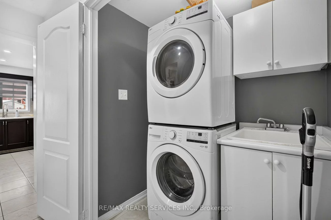 115, Passfield, Bram East, Brampton