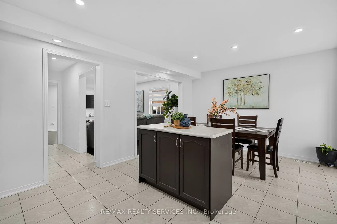 115, Passfield, Bram East, Brampton