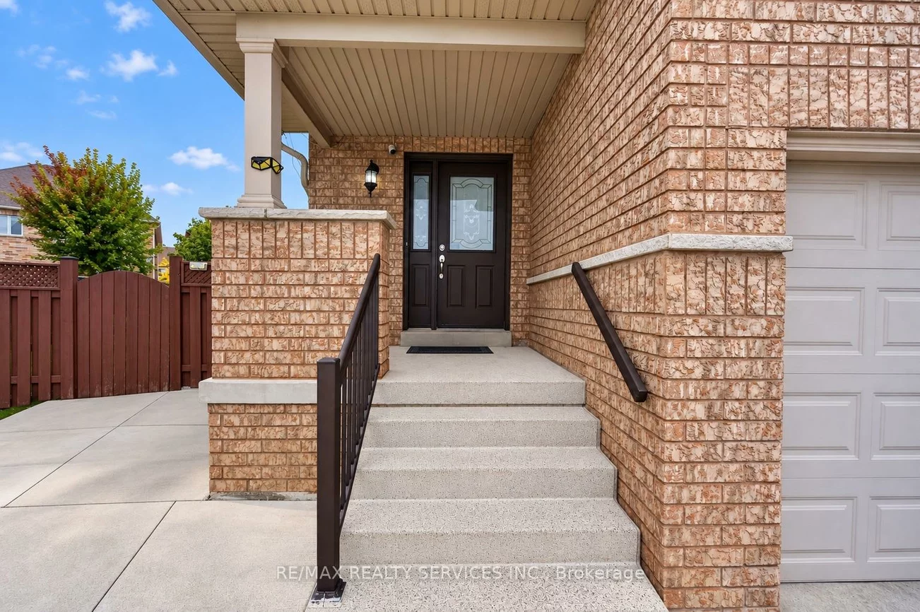 115, Passfield, Bram East, Brampton