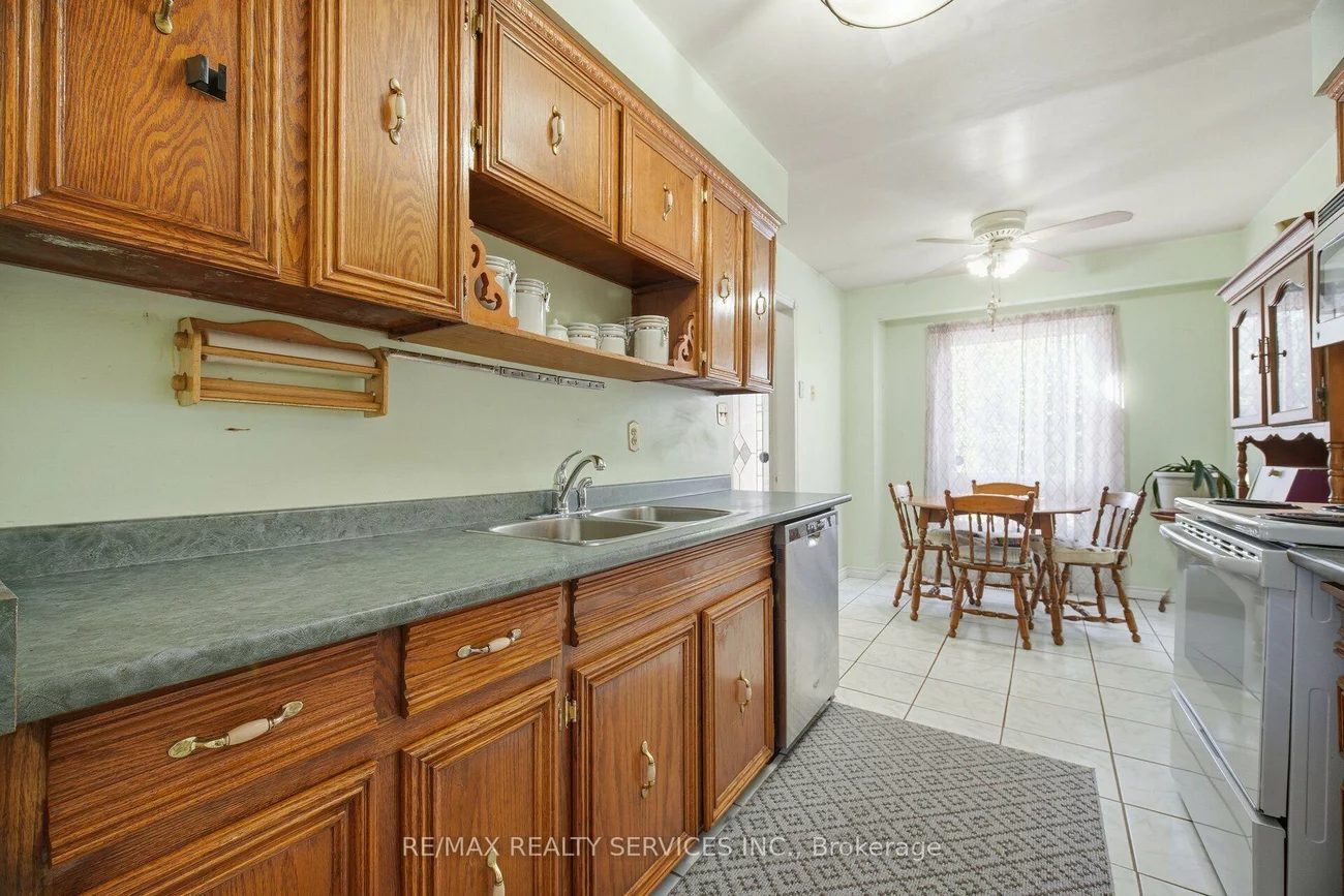 66, Hockley, Madoc, Brampton