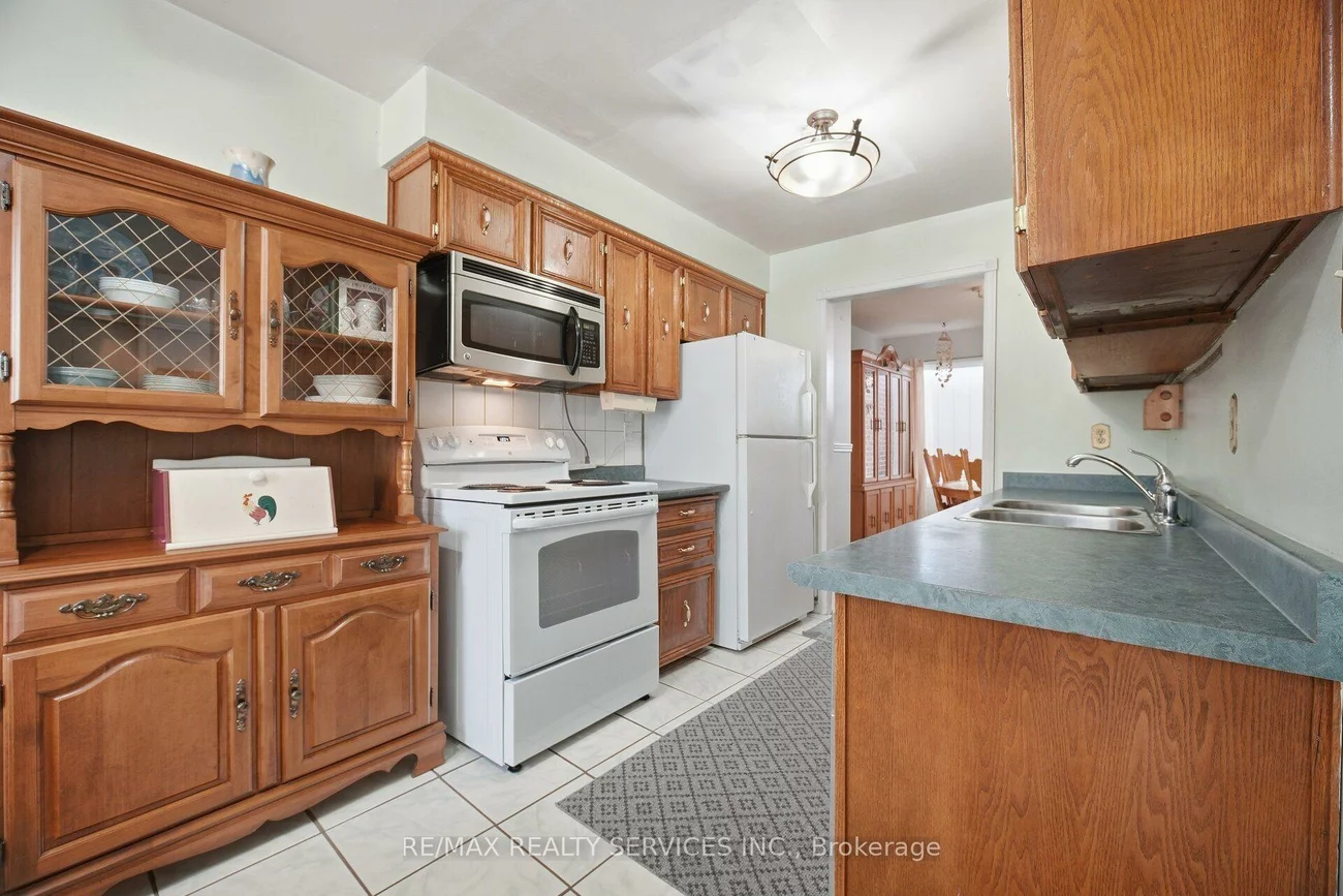 66, Hockley, Madoc, Brampton