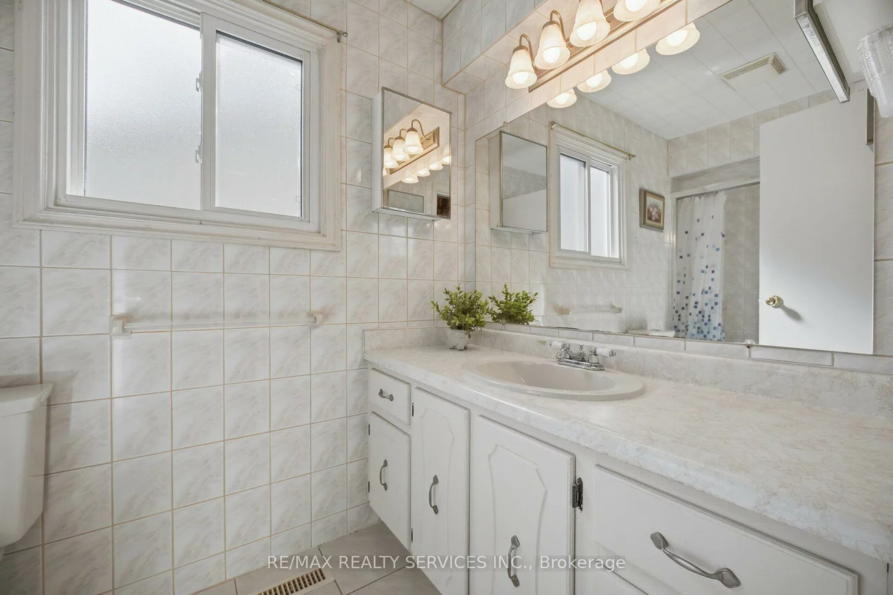 66, Hockley, Madoc, Brampton