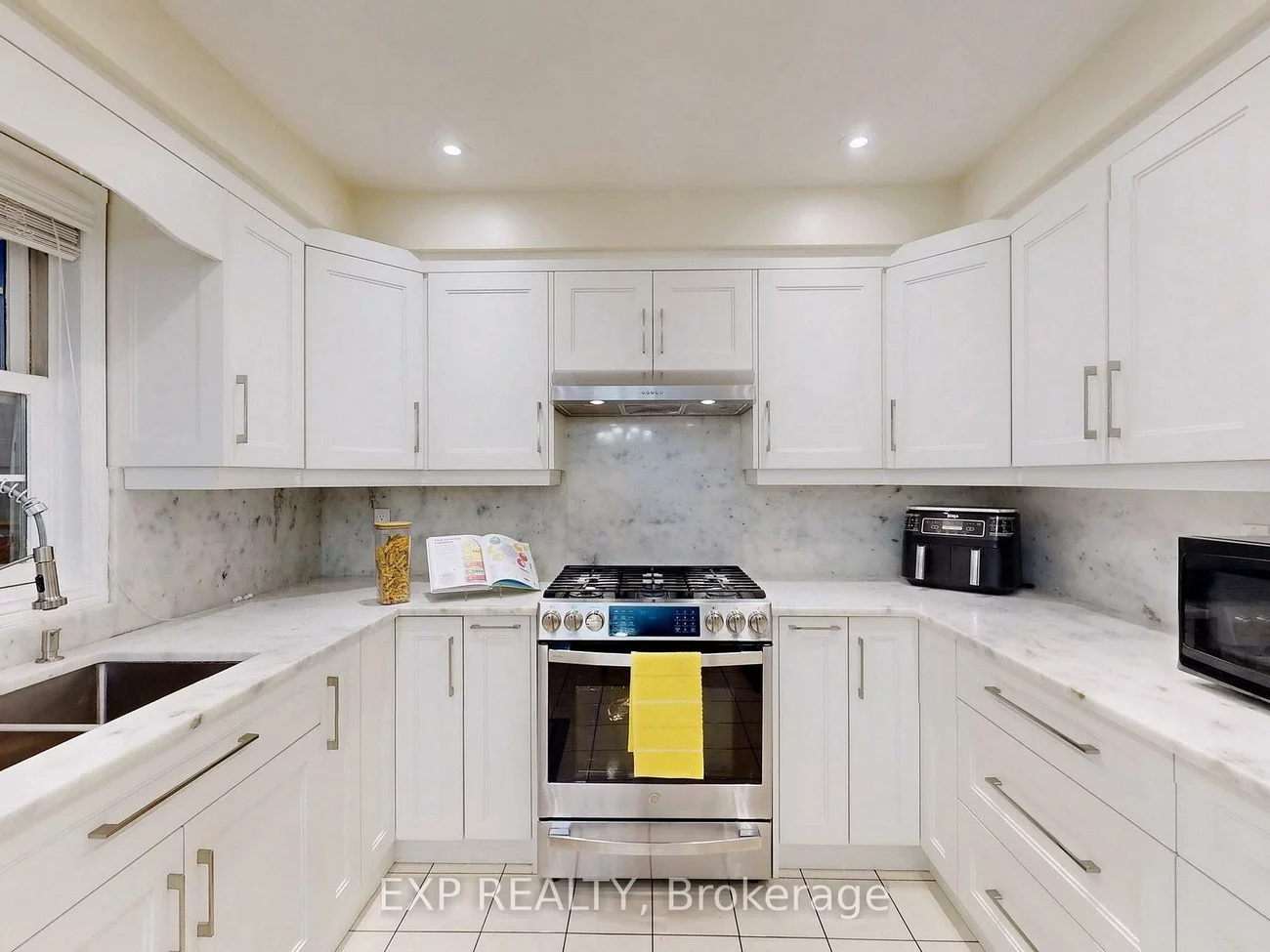 41, Bobcat, Sandringham-Wellington, Brampton