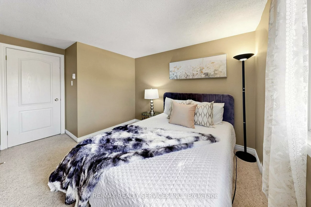 25, Jennifer, Northgate, Brampton