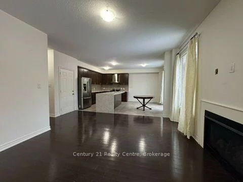 355, Royal West, Credit Valley, Brampton