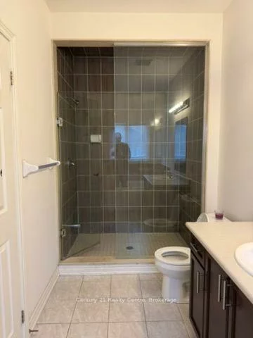 355, Royal West, Credit Valley, Brampton