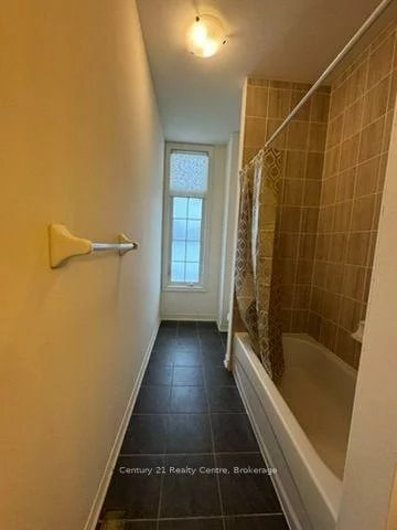 355, Royal West, Credit Valley, Brampton
