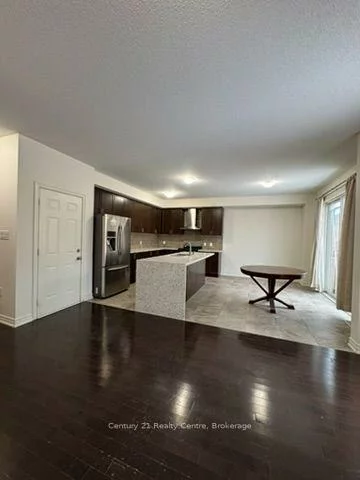 355, Royal West, Credit Valley, Brampton