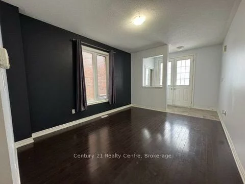 355, Royal West, Credit Valley, Brampton