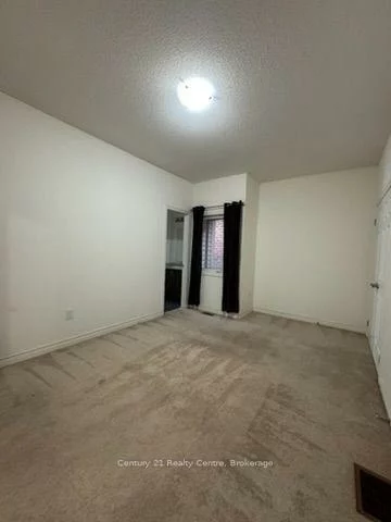 355, Royal West, Credit Valley, Brampton