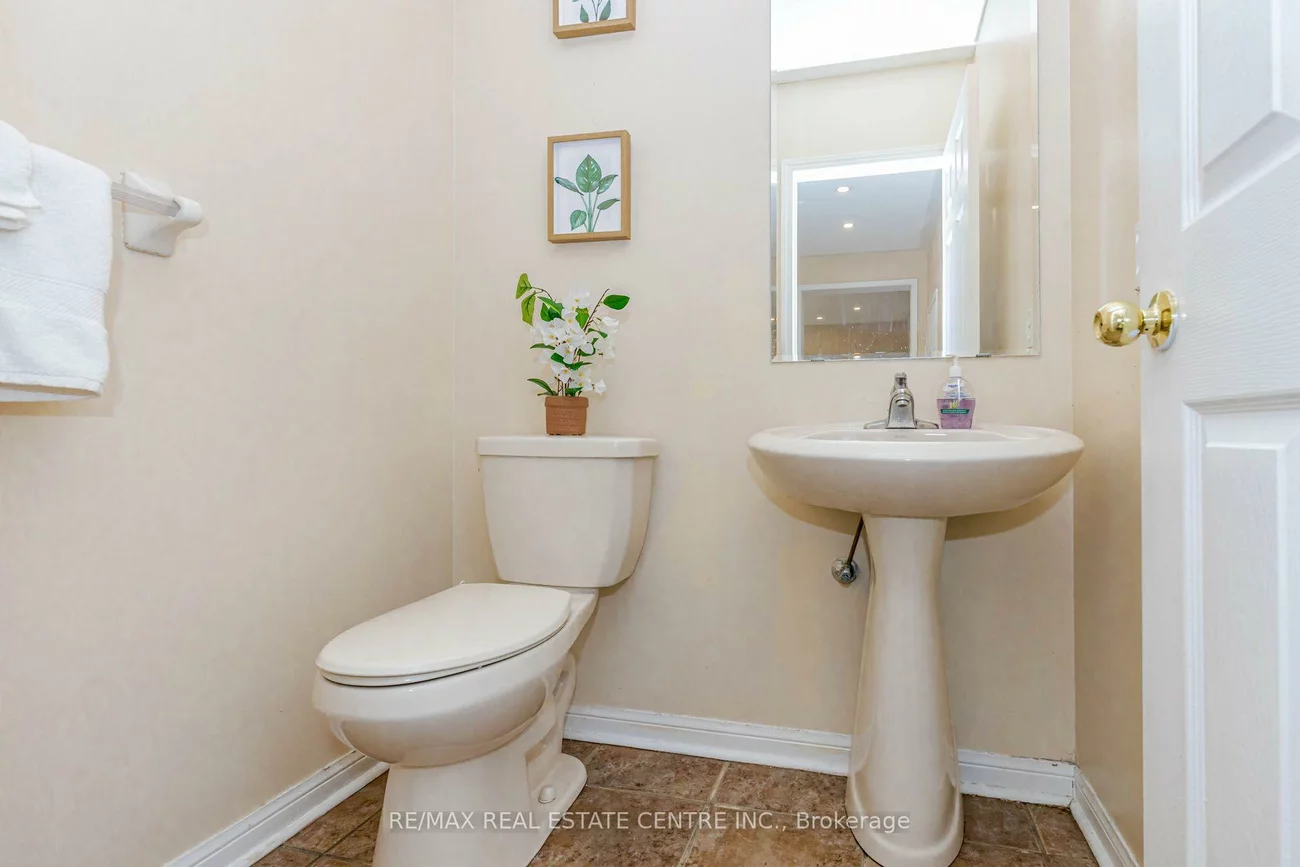 14, Alboreto, Credit Valley, Brampton