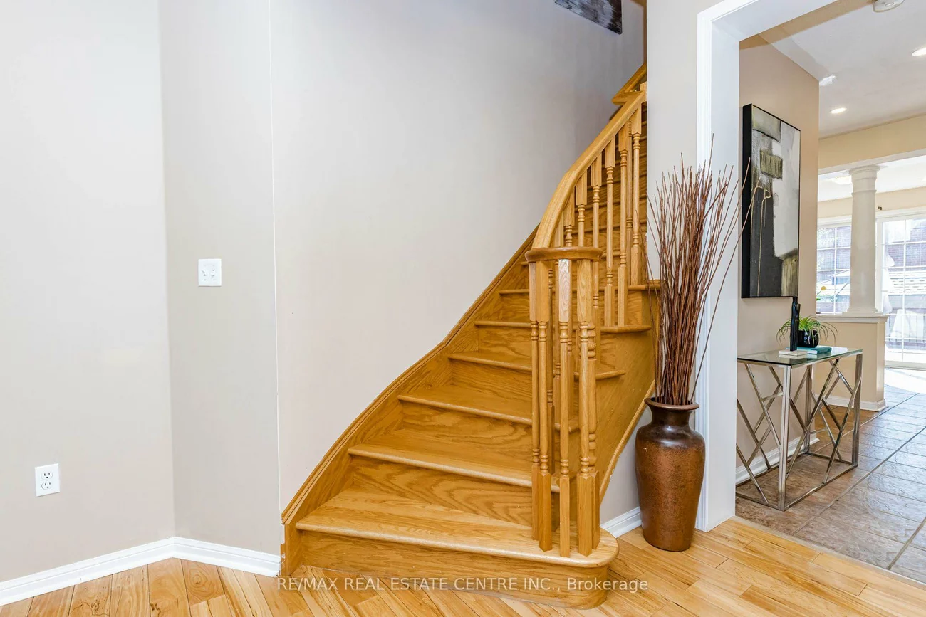 14, Alboreto, Credit Valley, Brampton