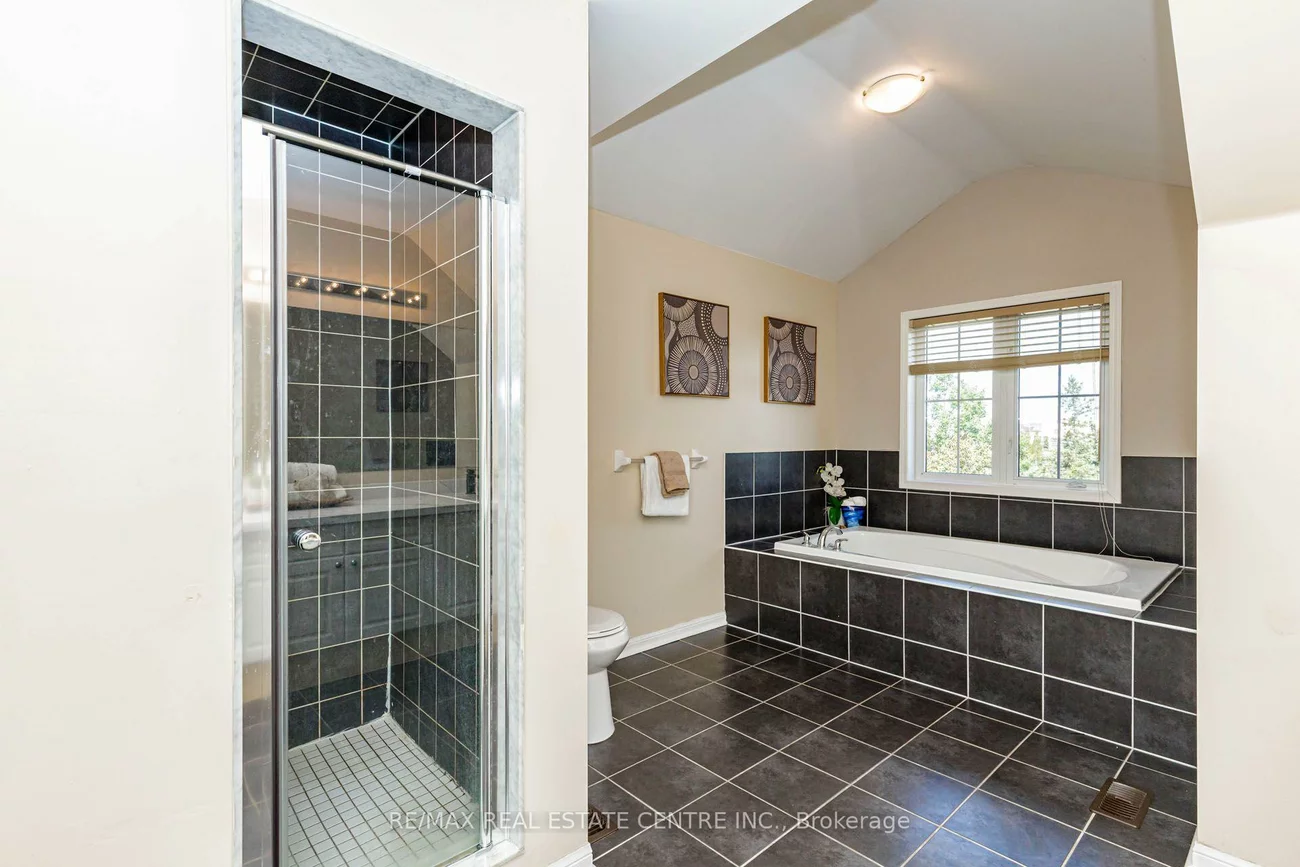 14, Alboreto, Credit Valley, Brampton