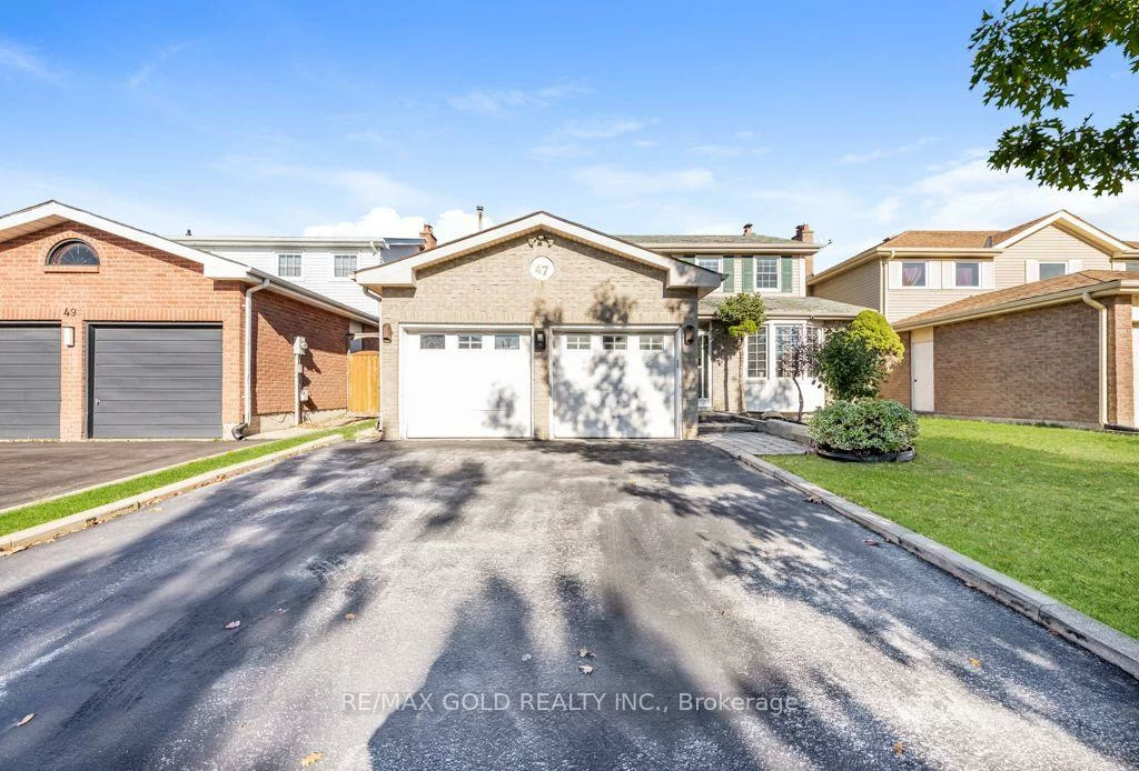 47, Mikado, Central Park, Brampton