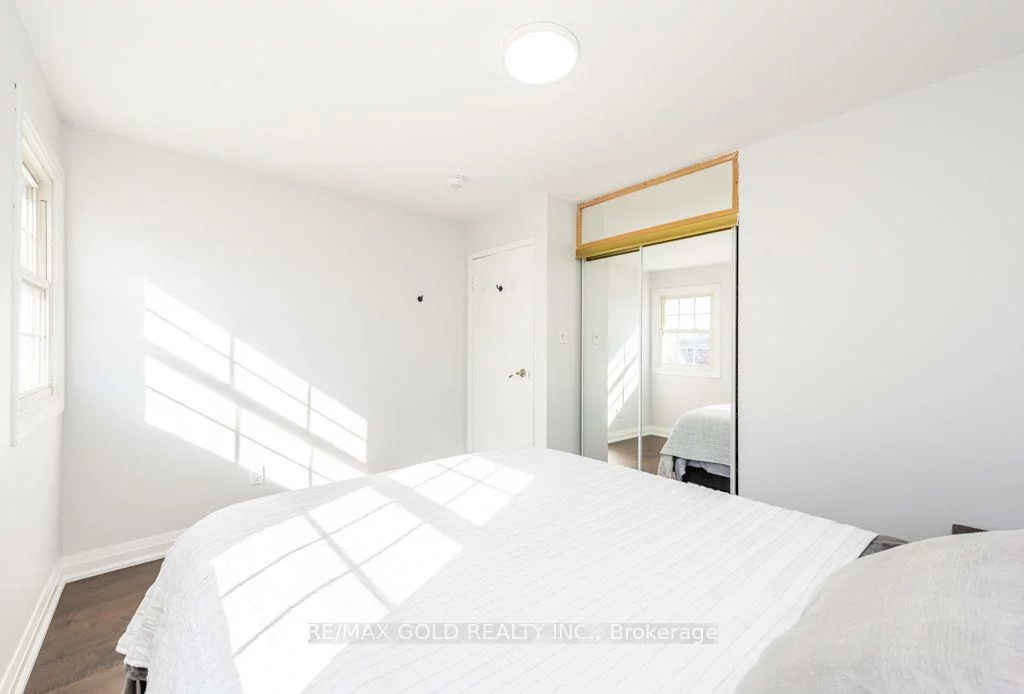 47, Mikado, Central Park, Brampton