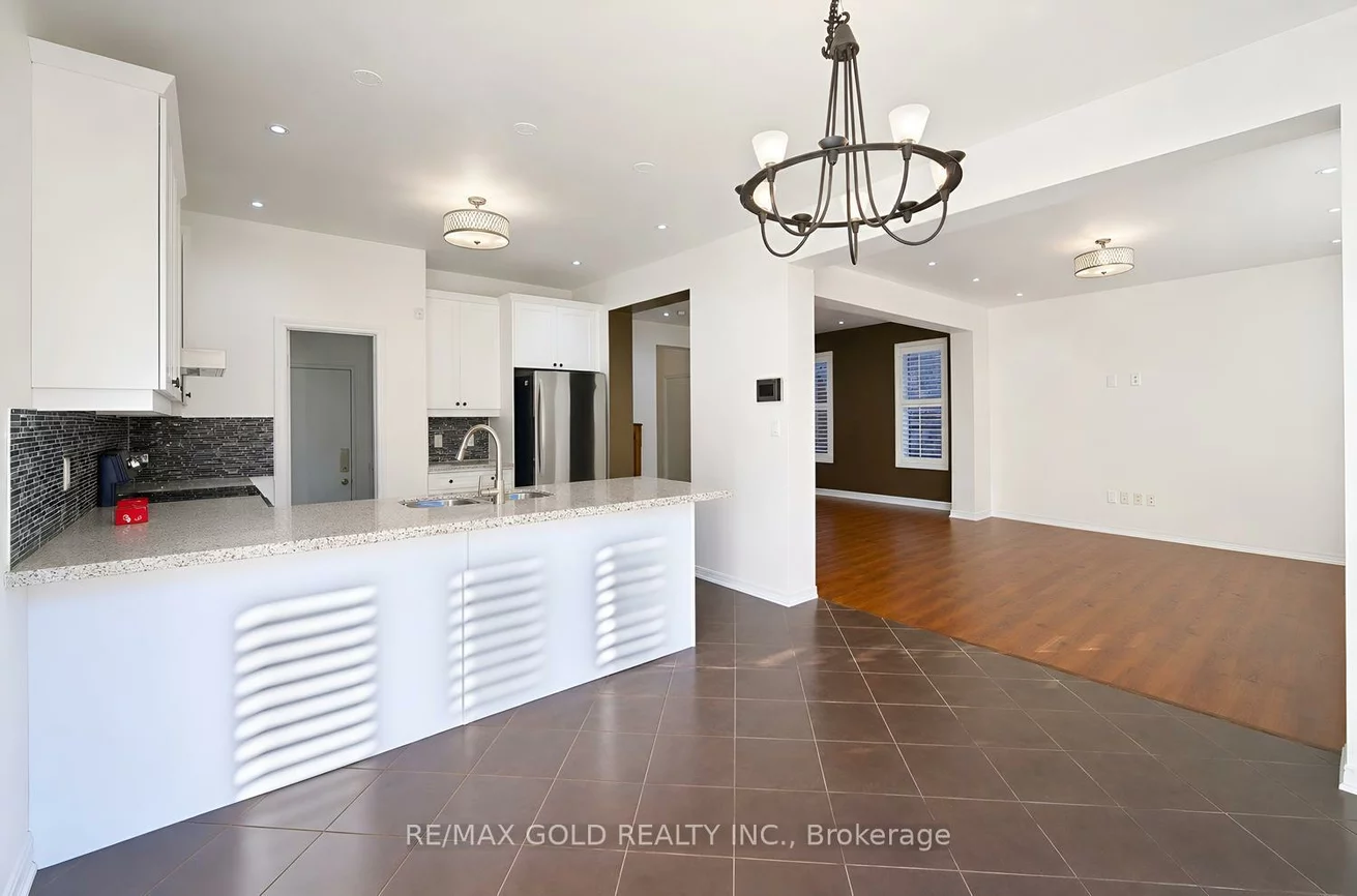48, Bevington, Northwest Brampton, Brampton