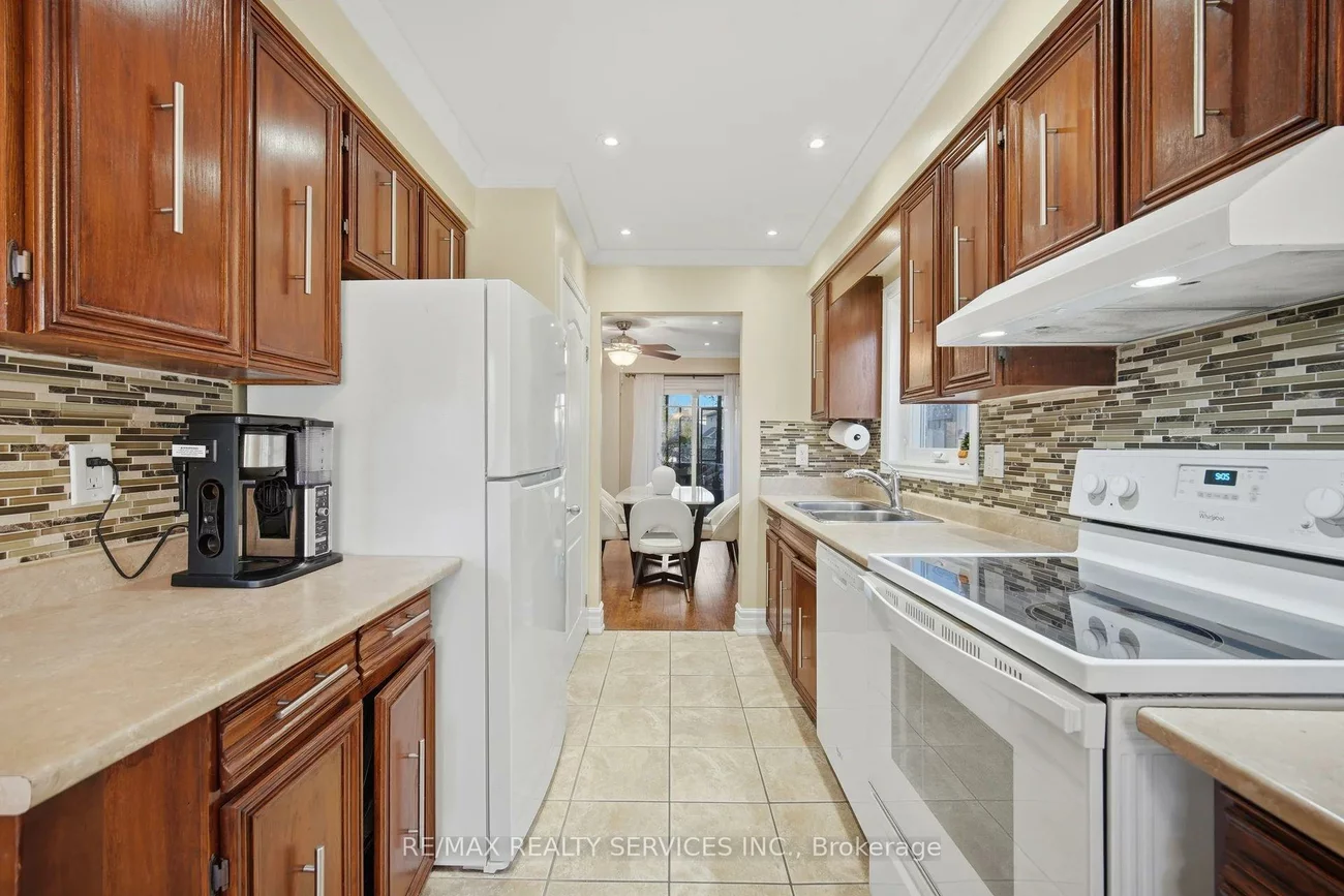 47, Lindridge, Westgate, Brampton