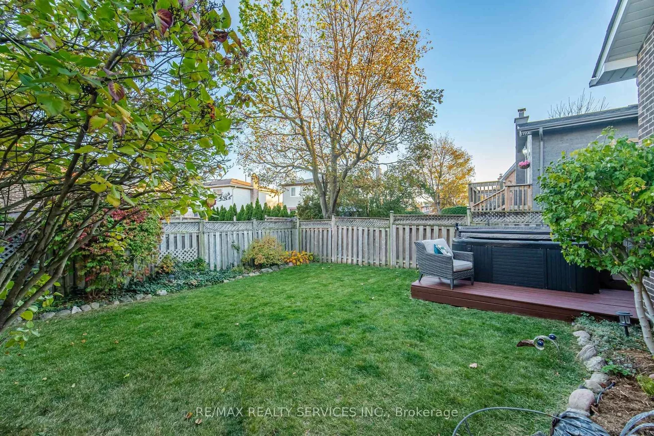 47, Lindridge, Westgate, Brampton