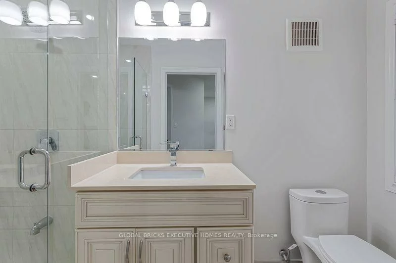 122, Pappain, Snelgrove, Brampton