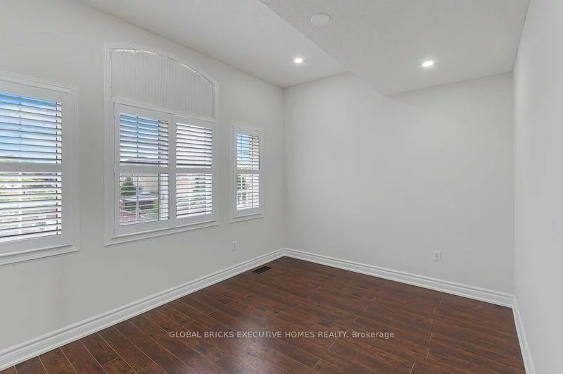 122, Pappain, Snelgrove, Brampton