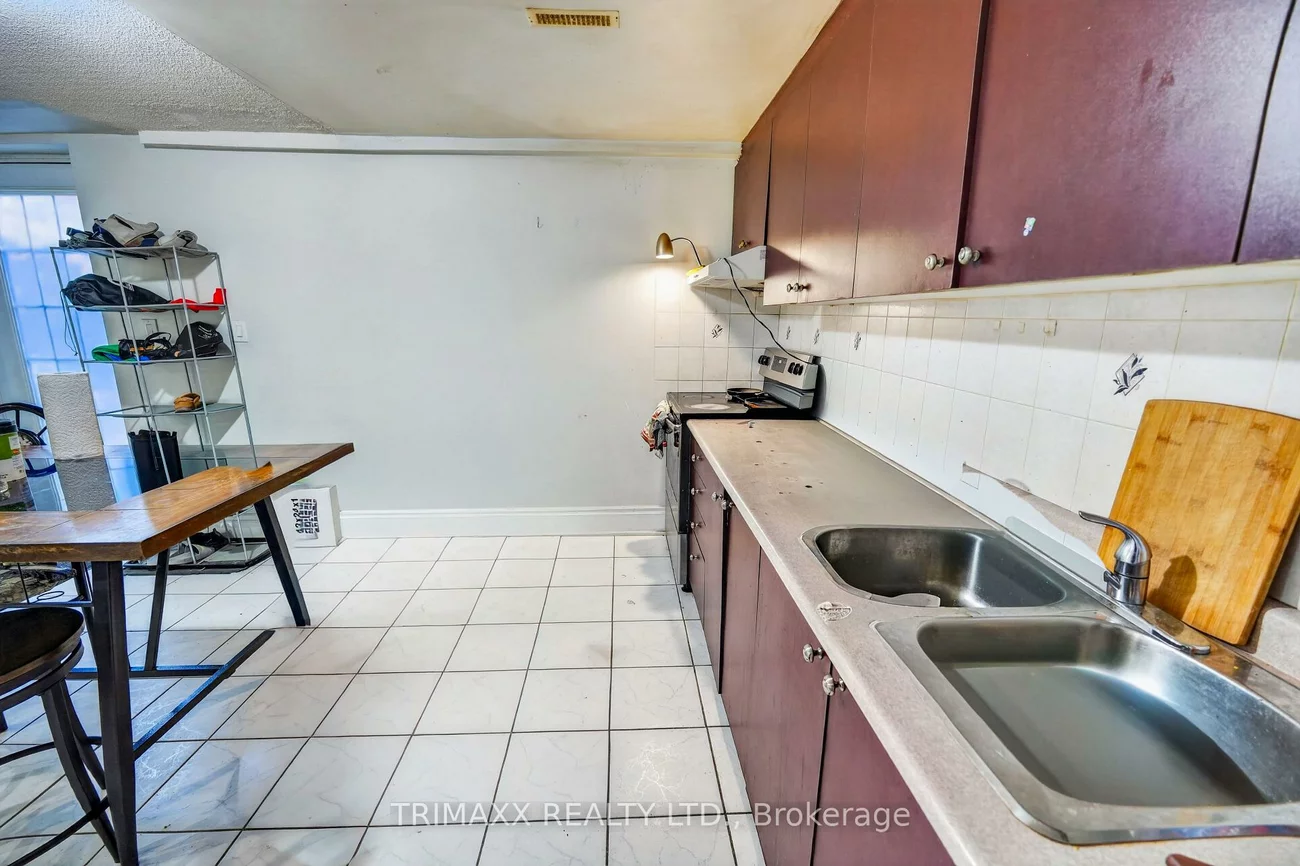19, Leopard, Sandringham-Wellington, Brampton