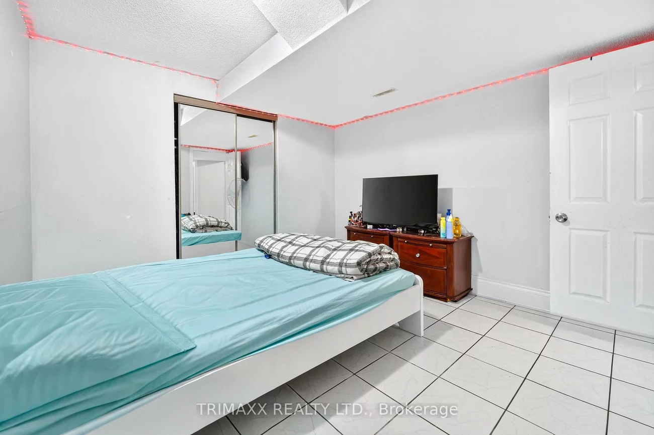 19, Leopard, Sandringham-Wellington, Brampton