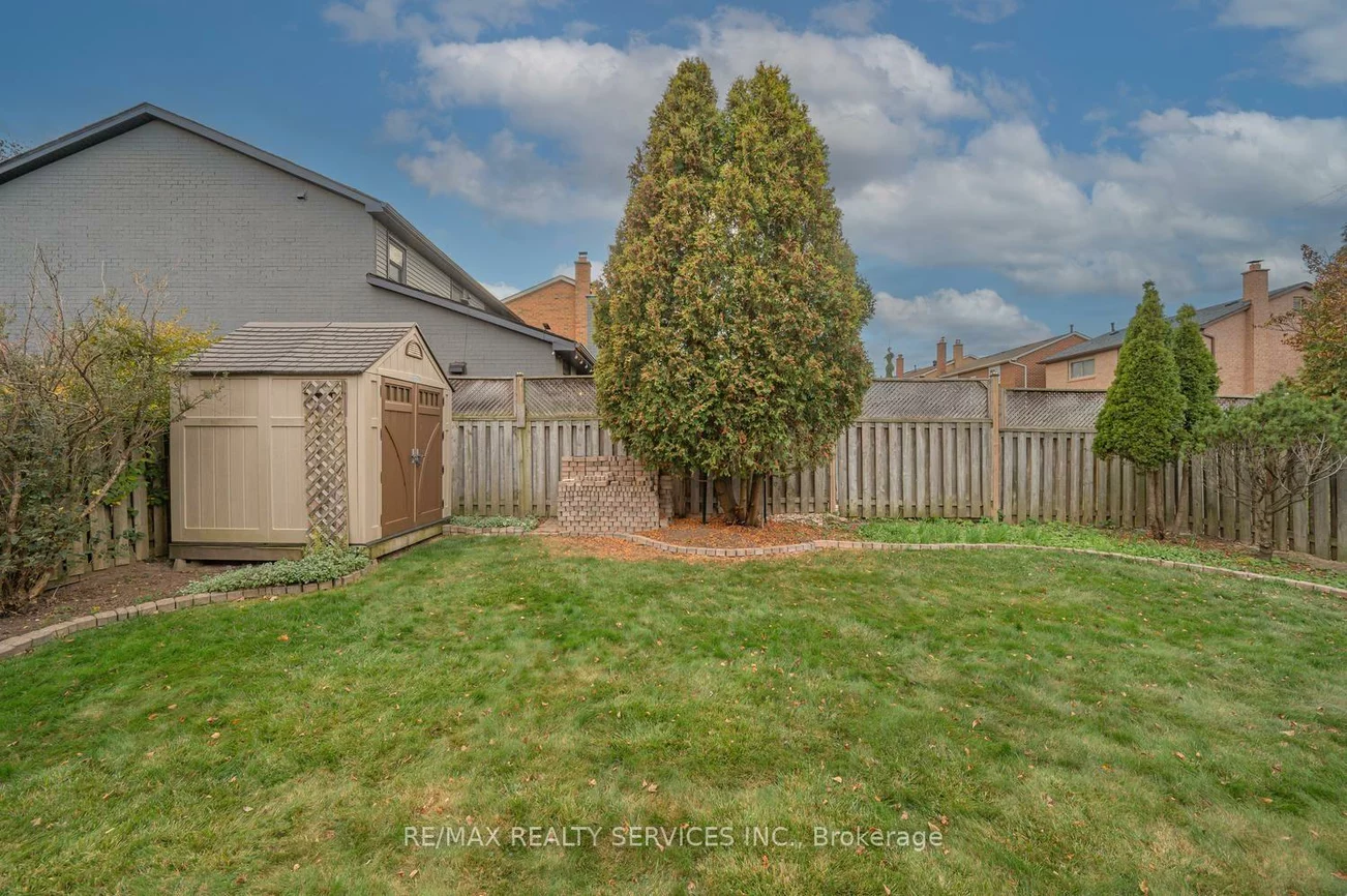 5, Nimrod, Westgate, Brampton