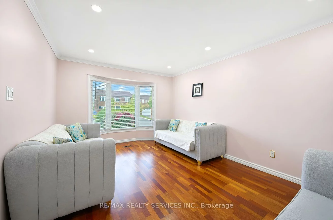 5, Nimrod, Westgate, Brampton