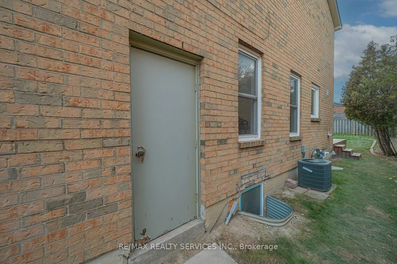 5, Nimrod, Westgate, Brampton