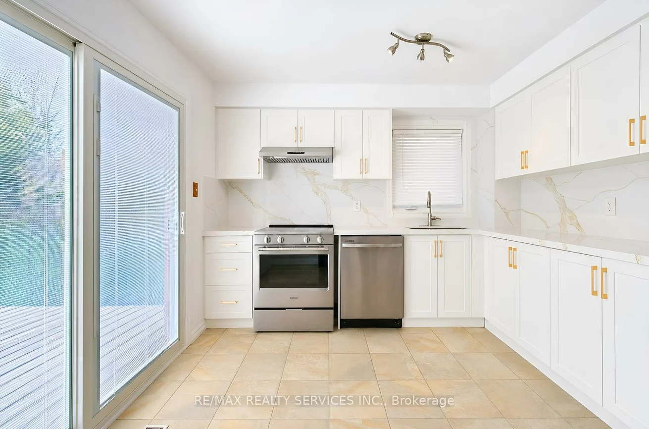 5, Nimrod, Westgate, Brampton
