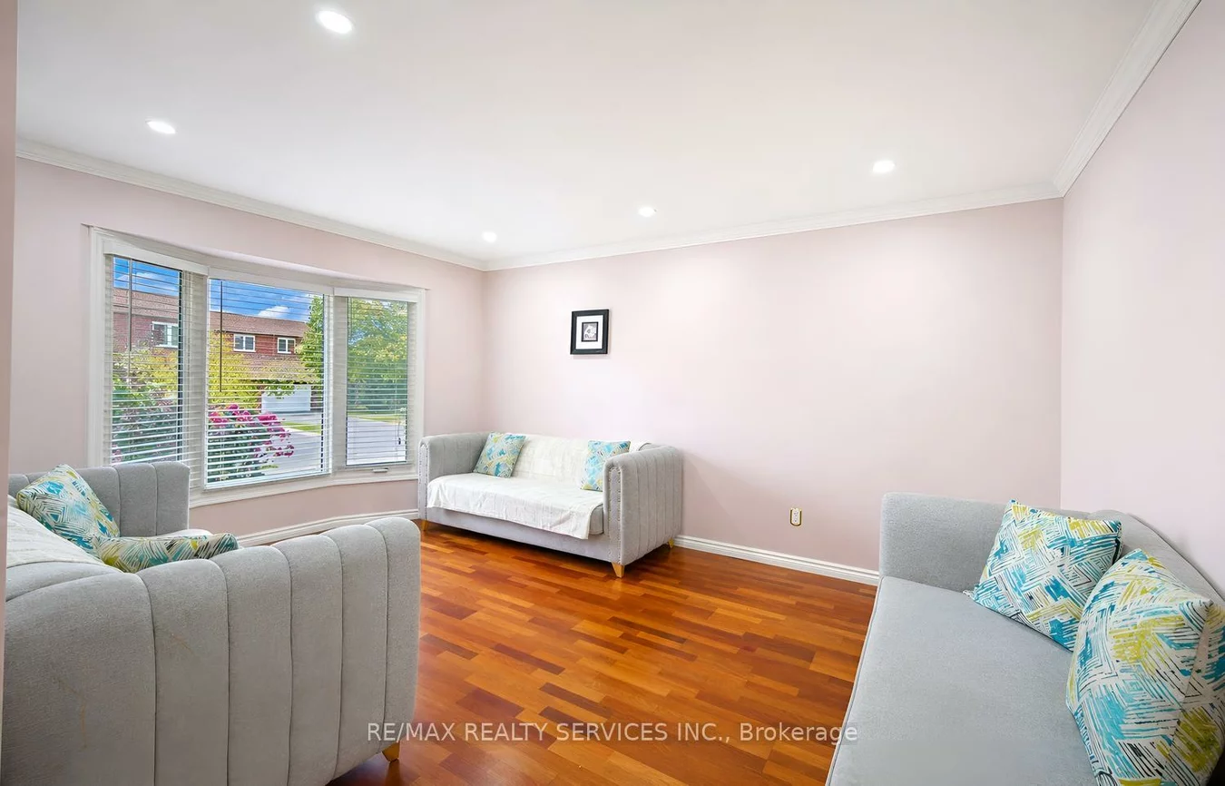 5, Nimrod, Westgate, Brampton