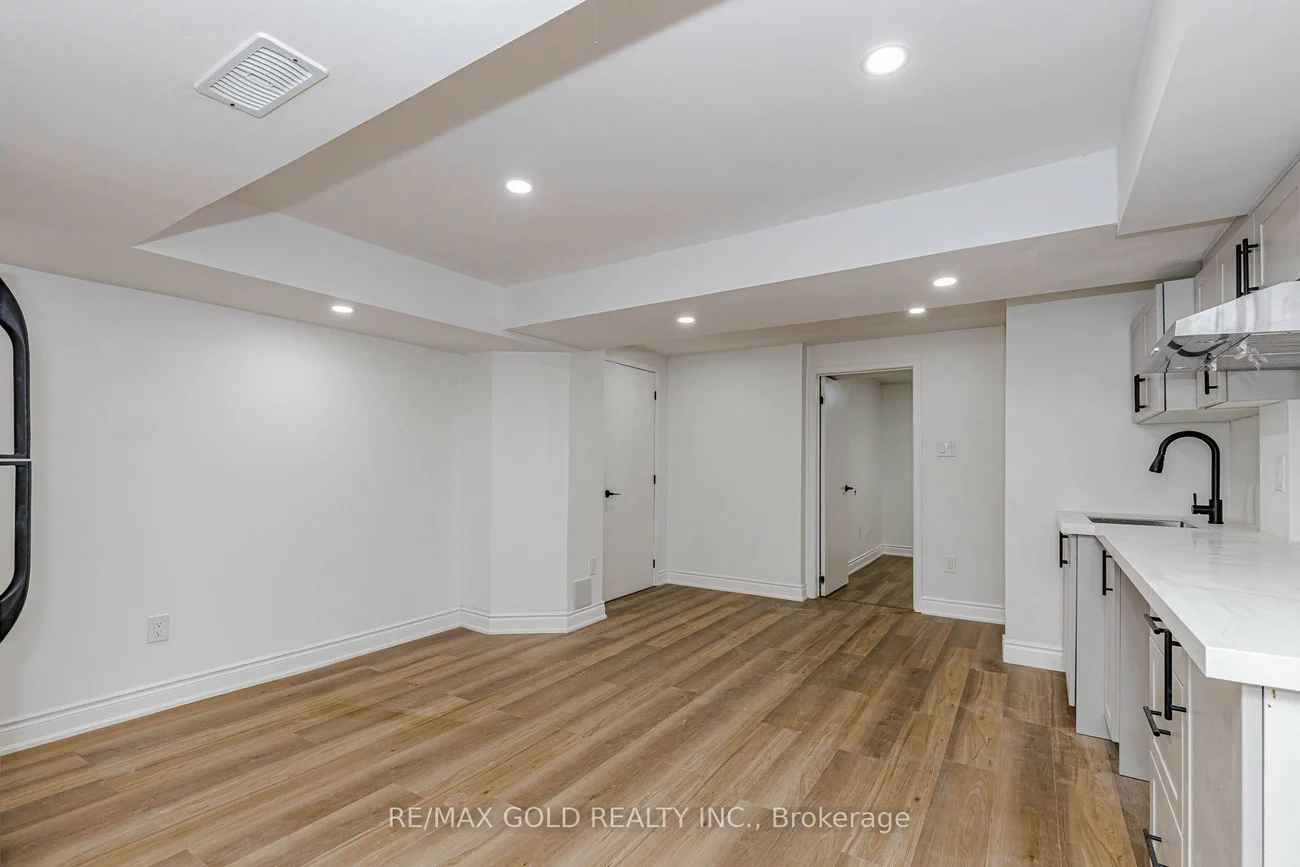 1, Orangegrove, Fletcher's Meadow, Brampton