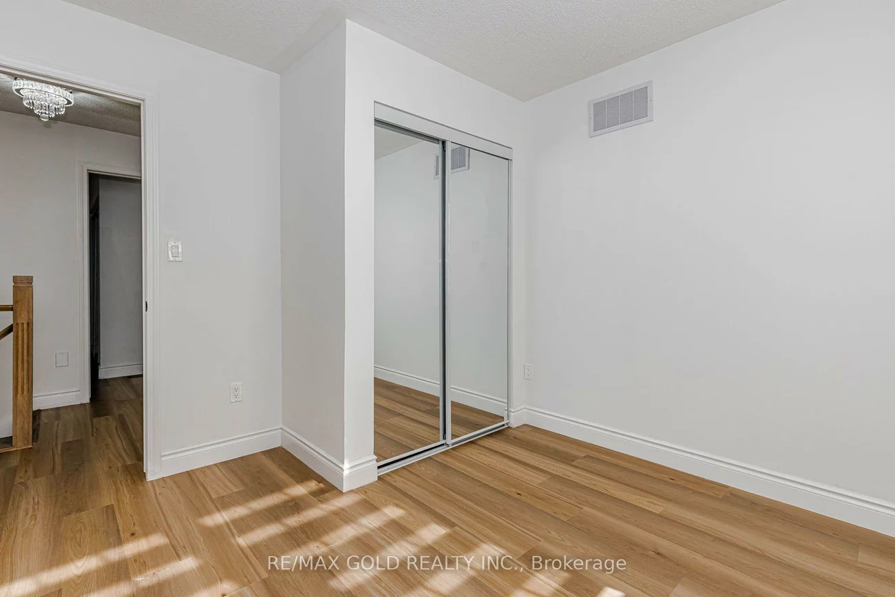 1, Orangegrove, Fletcher's Meadow, Brampton