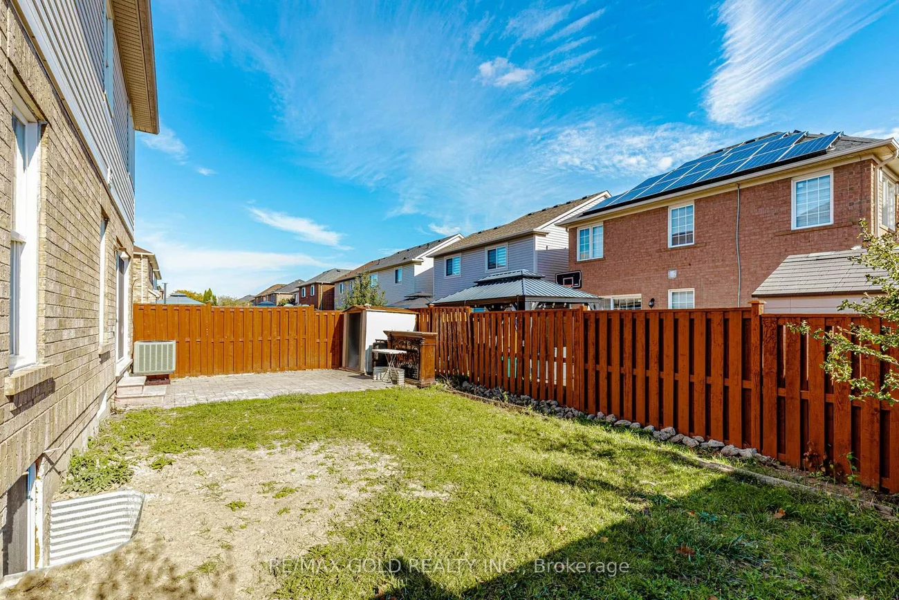 1, Orangegrove, Fletcher's Meadow, Brampton