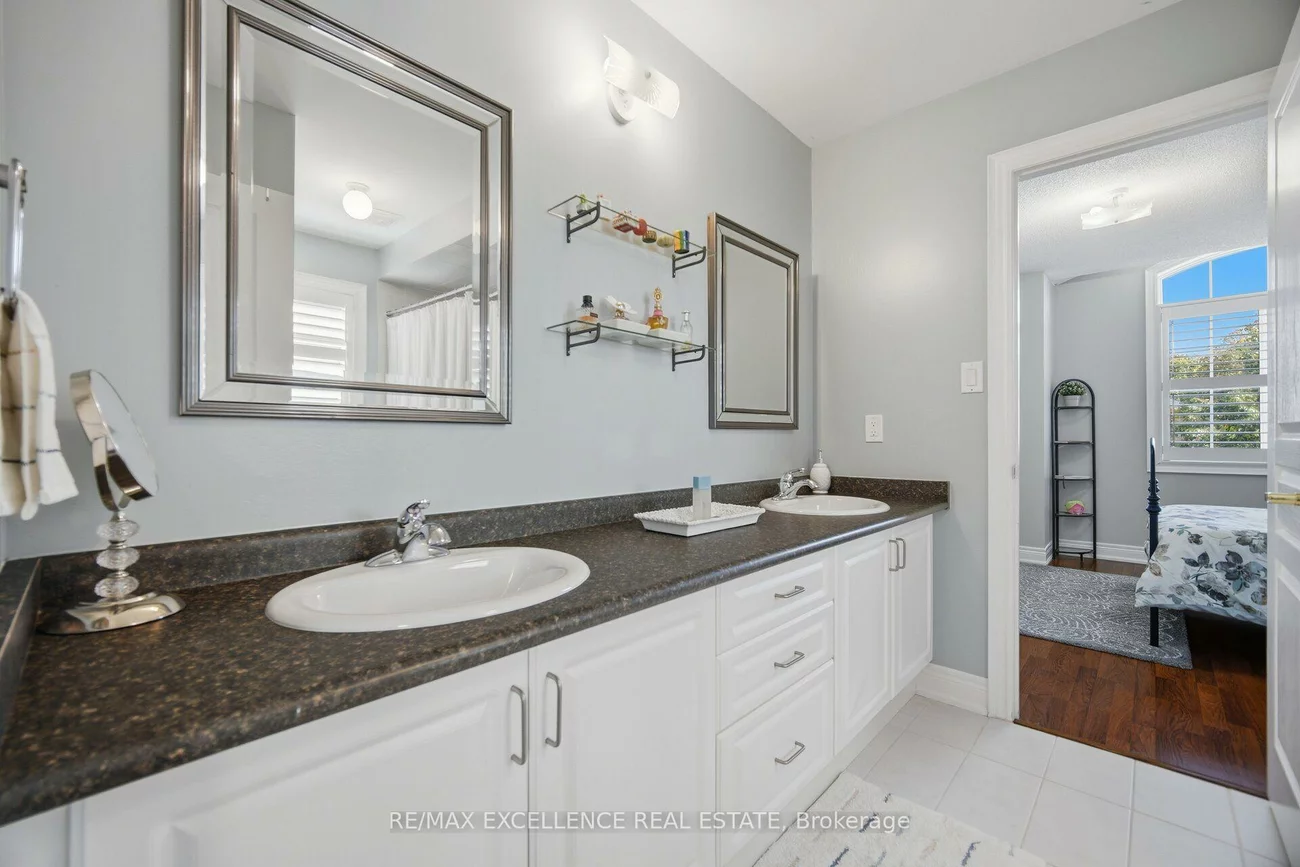 13, Sage Meadow, Credit Valley, Brampton