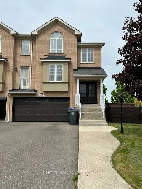 56, Knoll Haven, Bolton North, Caledon