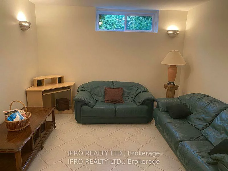 51, Berrydown, Bolton East, Caledon