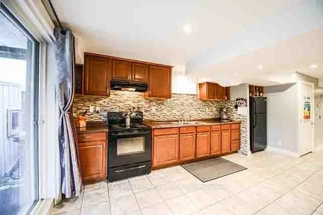 18, Silvervalley, Bolton North, Caledon