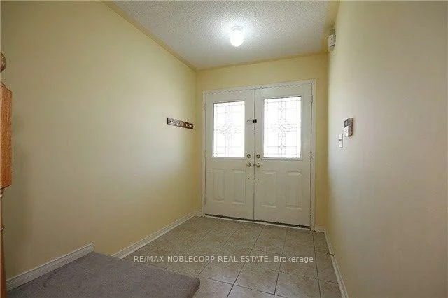 18, Silvervalley, Bolton North, Caledon