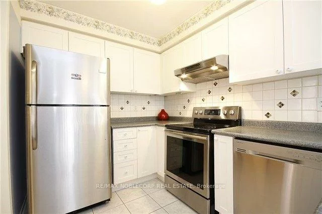 18, Silvervalley, Bolton North, Caledon