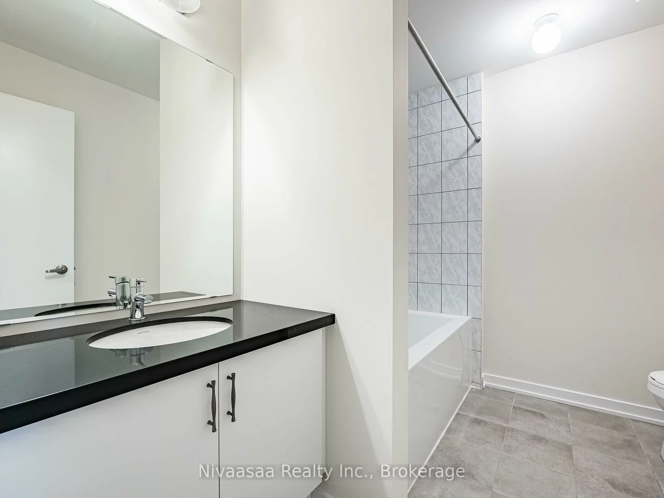 21, Lambert, Bolton East, Caledon