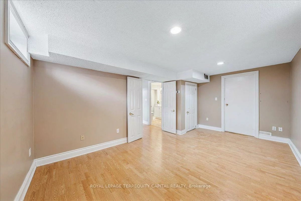 4, Downey, Bolton East, Caledon
