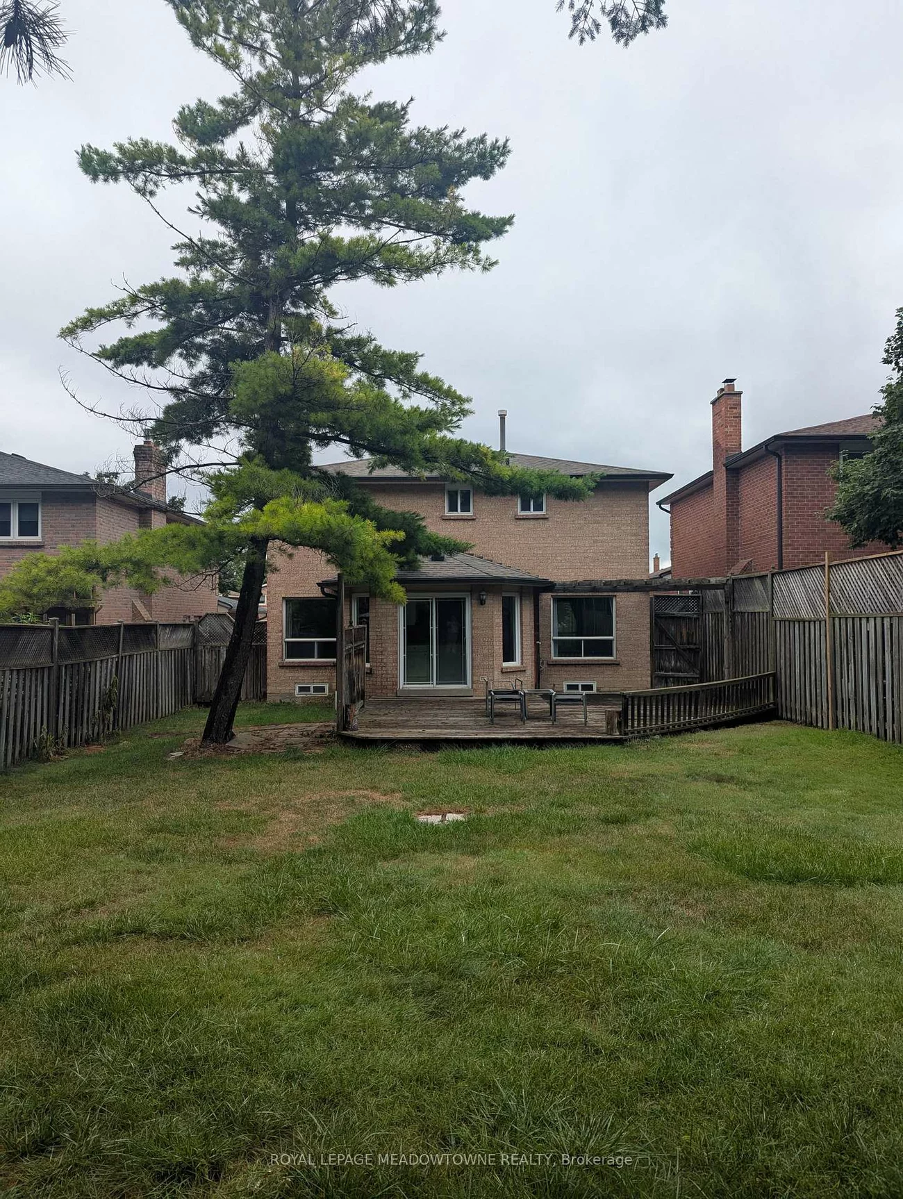 38, Bambi, Bolton West, Caledon