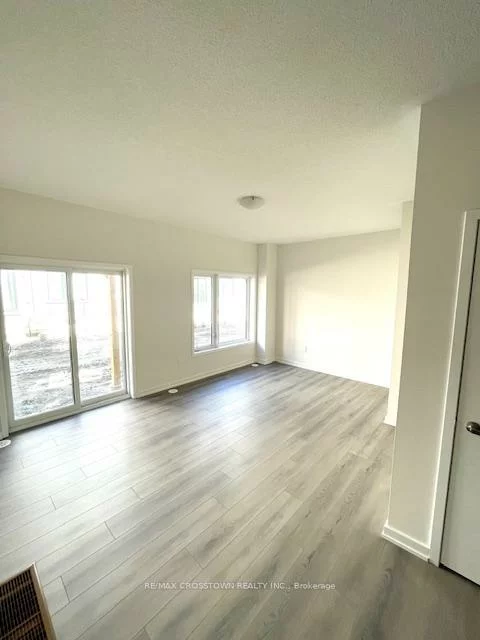 16, Heathrow, Bolton East, Caledon
