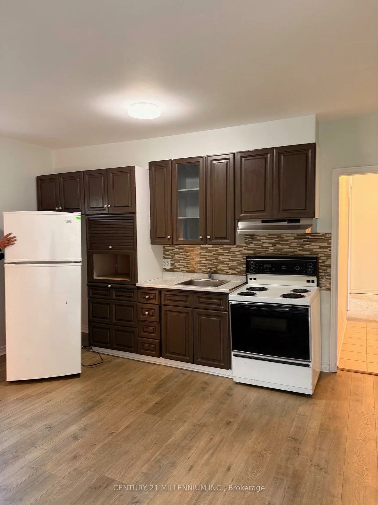 1529, Queen, Alton, Caledon