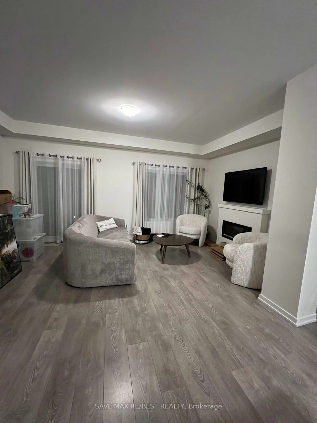 10, Heathrow, Bolton East, Caledon